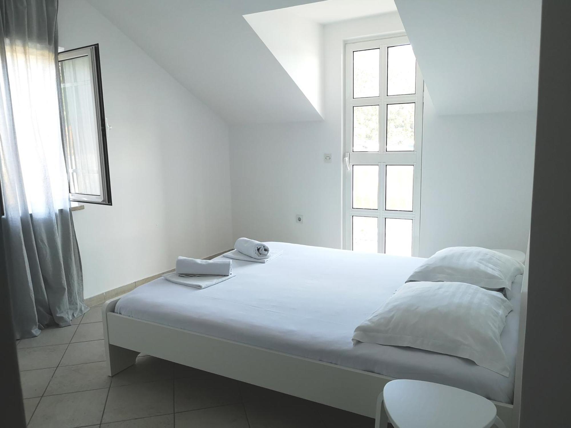 Apartments And Rooms By The Sea Slano, Dubrovnik - 8737 Rum bild